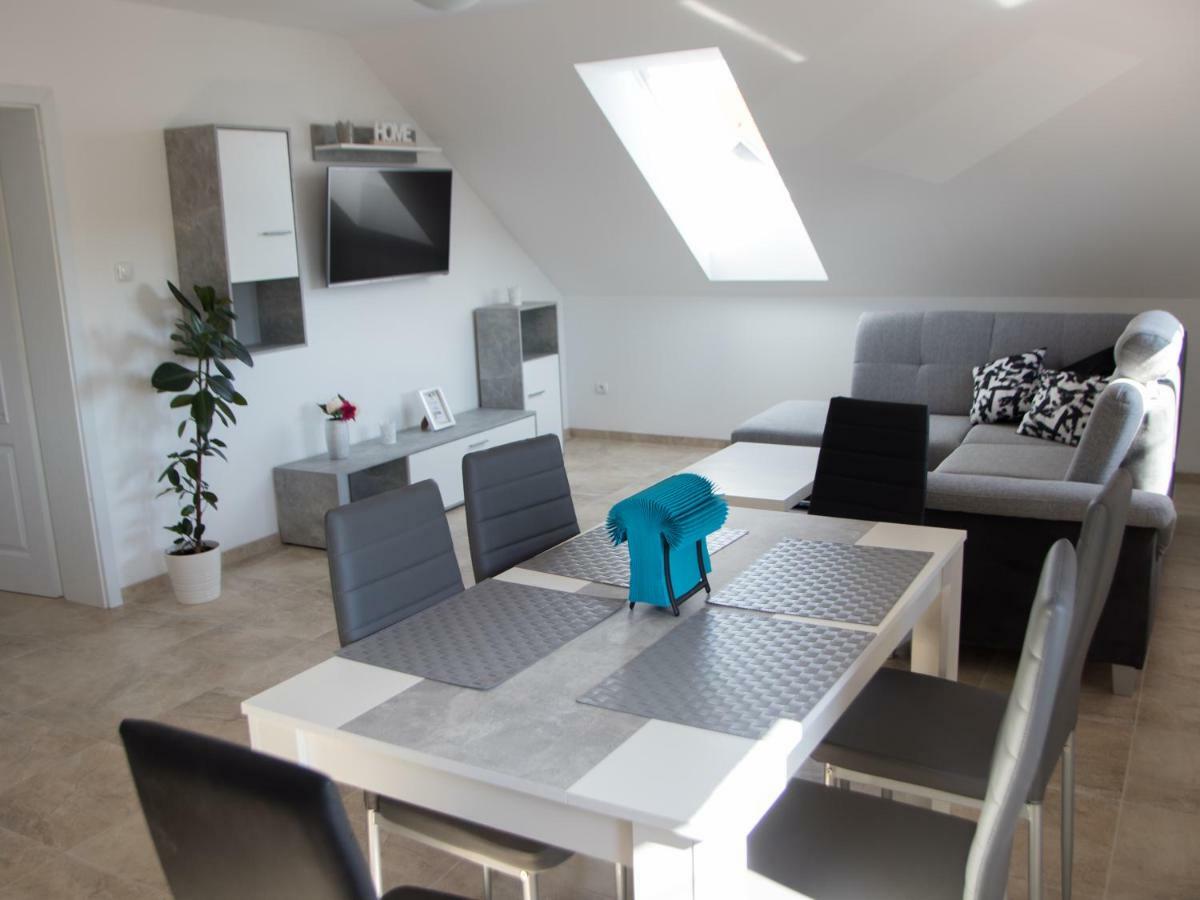 Apartman U Fuxu Zleby Zewnętrze zdjęcie